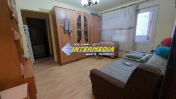 apartament-cu-2-camere-de-inchiriat-mobilat-si-utilat-in-cetate-1