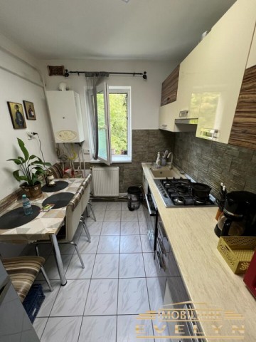 apartament-2-camere-decomandat-zona-ultracentrala-pret-71000-euro-2