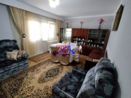 inchiriez-apartament-3-camere-decomandat-zona-centrala-6