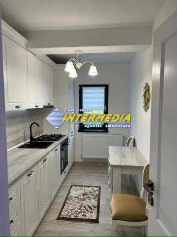 apartament-2-camere-de-inchiriat-in-bloc-nou-mobilat-si-utilat-complet-cetate-alba-iulia-4