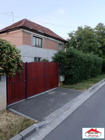 casa-in-zona-titulescu-cu-teren-935-mp-id-22589