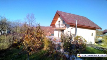 vila-3-camere-teren-1800-mp-campulung-10