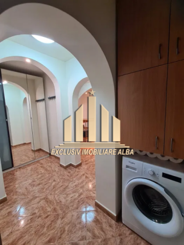 apartament-cu-4-camere-decomandate-cetate-2
