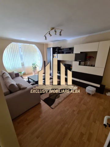 apartament-cu-4-camere-decomandate-cetate-3