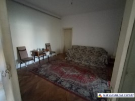 vila-stil-11-camere-cu-teren-1200-mp-de-vanzare-in-centru-campulung-muscel-arges-7