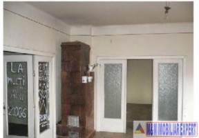 vila-stil-11-camere-cu-teren-1200-mp-de-vanzare-in-centru-campulung-muscel-arges-15