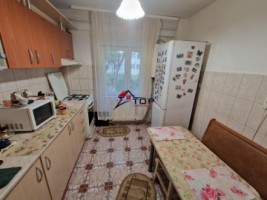 apartament-3-camere-decomandat-mircea-cel-batran-1