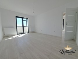 de-vanzare-apartament-3-camere-126-mp-tip-penthouse-scara-interioara-terasa-proprie-popas-pacurari-2