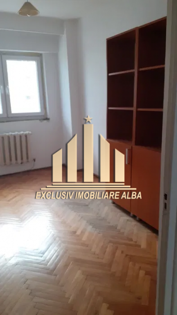 apartament-3-camere-decomandate-m-uri-2
