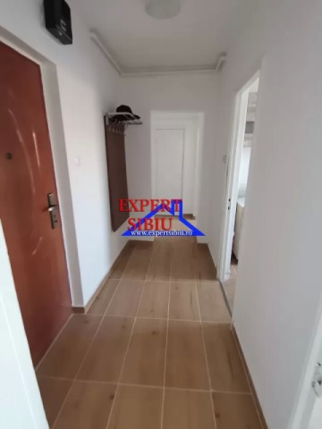 inchiriez-apartament-2-camere-decomandatrenovatzona-mihai-viteazul-10