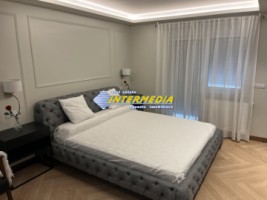 apartament-3-camere-cu-garaj-de-inchiriat-in-alba-iulia-centru-mobilat-si-utilat-6