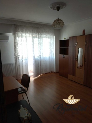 de-inchiriat-apartament-in-zona-galata-decomandat-cu-2-camere-complet-mobilat-utilat-1