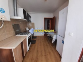 apartament-2-camere-de-inchiriat-in-bloc-nou-alba-iulia-zona-cetate-piata-3