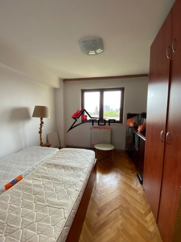inchiriere-apartament-cu-3-camera-palas-6