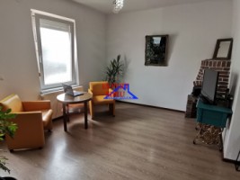 inchiriez-apartament-3-camere-decomandate-la-casa-zona-terezian-1