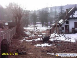 teren-de-1108-mp-cu-casa-batraneasca-intravilan-de-vanzare-in-bradulet-arges-ideal-pentru-renovare-sau-proiect-rezidential-1