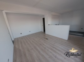 de-vanzare-apartament-deosebit-galata-iasi-1-camera-6040-mp-tip-penthouse-8