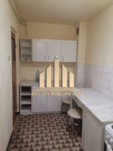 apartament-cu-2-camere-decomandate-centru-3