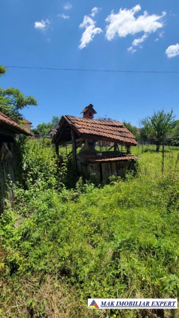 casa-veche-3-camere-teren-1168-mp-in-poienarii-de-muscel-arges-3