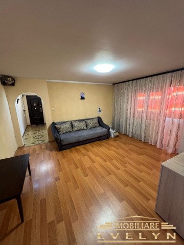 de-inchiriat-apartament-2-camere-zona-primaverii-capat-1-pret-300-euro-1