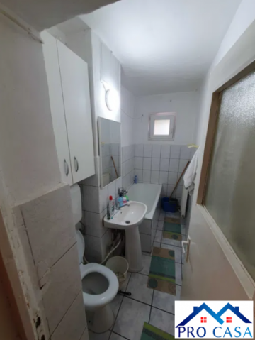 vand-apartament-2-camere-semidecomandat-7