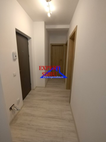 inchiriez-apartament-3-camererecent-renovat-zona-selimbar-10