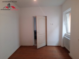 oferta-casa-cu-3-camere-63-mp-de-vanzare-sebes-zona-centru-2