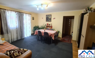 apartament-3-camere-in-cetate-zona-mercur-piata-et2-1