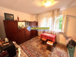 ocazie-apartament-cu-2-camere-de-vanzare-in-alba-iulia-cartier-cetate-bulevard-etaj-1-1