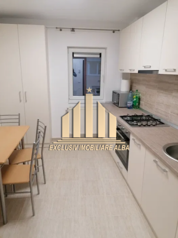 apartament-3-camere-decomandate-cetate