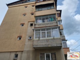 apartament-2-camere-etaj-2-campulung-muscel31700-euro-11