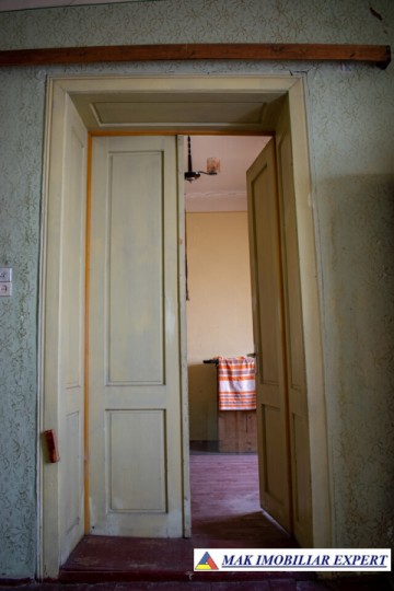 dublura-apartament-2-camere-la-casa-centru-campulung-5