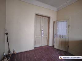 dublura-apartament-2-camere-la-casa-centru-campulung-7