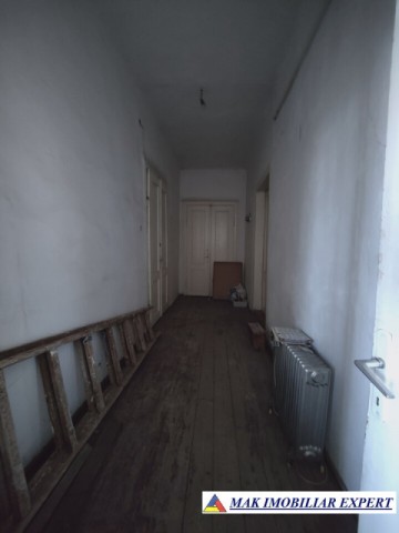 dublura-apartament-2-camere-la-casa-centru-campulung-8