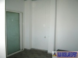 spatiu-comercial-37-mp-campulung-5