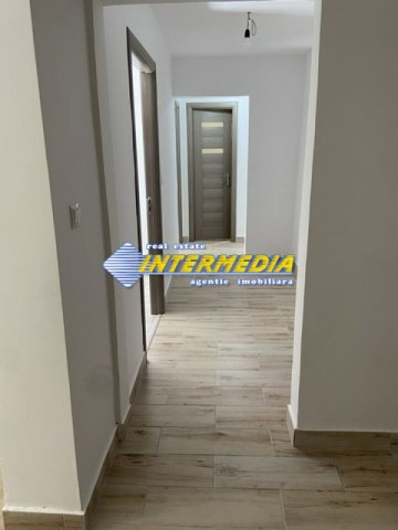 apartament-2-camere-in-cetate-alba-iulia-renovat-integral-foste-proprietati-2