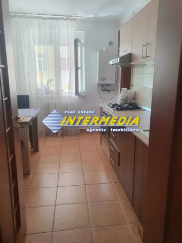 apartament-2-camere-etaj-1-alba-iulia-zona-centru-ultracentral-5