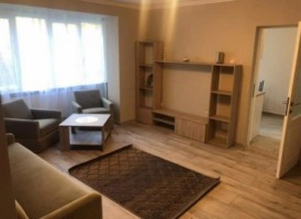 de-inchiriat-apartament-cu-2-camere-zona-bulevard-350