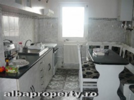 apartament-cu-4-camere-de-inchiriat-in-alba-alba-iulia-4