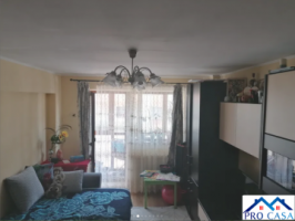 apartament-3-camere-decomandat-in-cetate-zona-piata-mercur-et2-1