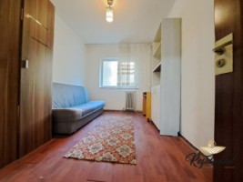 de-inchiriat-apartament-3-camere-decomandat-sf-lazar-palas-amenajat-modest-4