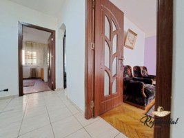 de-inchiriat-apartament-3-camere-decomandat-sf-lazar-palas-amenajat-modest-8