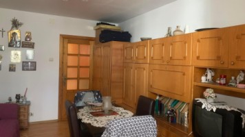 de-vanzare-apartament-cu-2-camere-zona-primaverii-pret-52000-neg-1