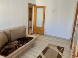 de-vanzare-apartament-cu-2-camere-zona-zorilor-pret-70000-neg