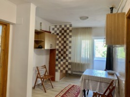 de-vanzare-apartament-cu-2-camere-zona-zorilor-pret-70000-neg-4