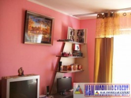 apartament-2-camere-confort-1-etaj-44-in-flamanda-campulung-muscel-arges-liniste-si-confort-la-ultimul-etaj