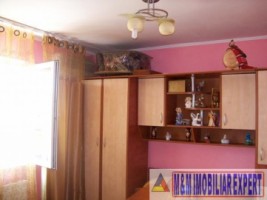apartament-2-camere-confort-1-etaj-44-in-flamanda-campulung-muscel-arges-liniste-si-confort-la-ultimul-etaj-1