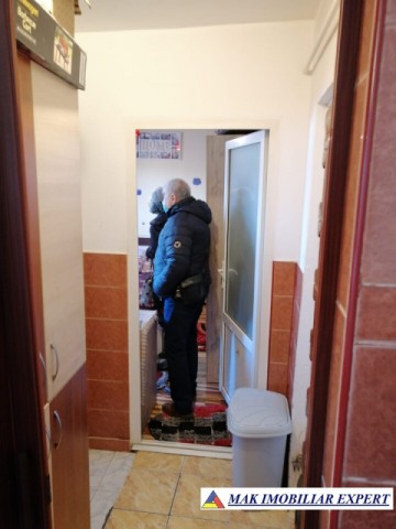 apartament-2-camere-confort-1-etaj-44-in-flamanda-campulung-muscel-arges-liniste-si-confort-la-ultimul-etaj-15