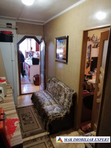 apartament-2-camere-confort-1-etaj-44-in-flamanda-campulung-muscel-arges-liniste-si-confort-la-ultimul-etaj-14