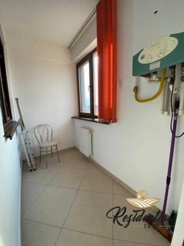 de-inchiriat-apartament-cu-3-camere-zona-palas-lazar-rezidence-1